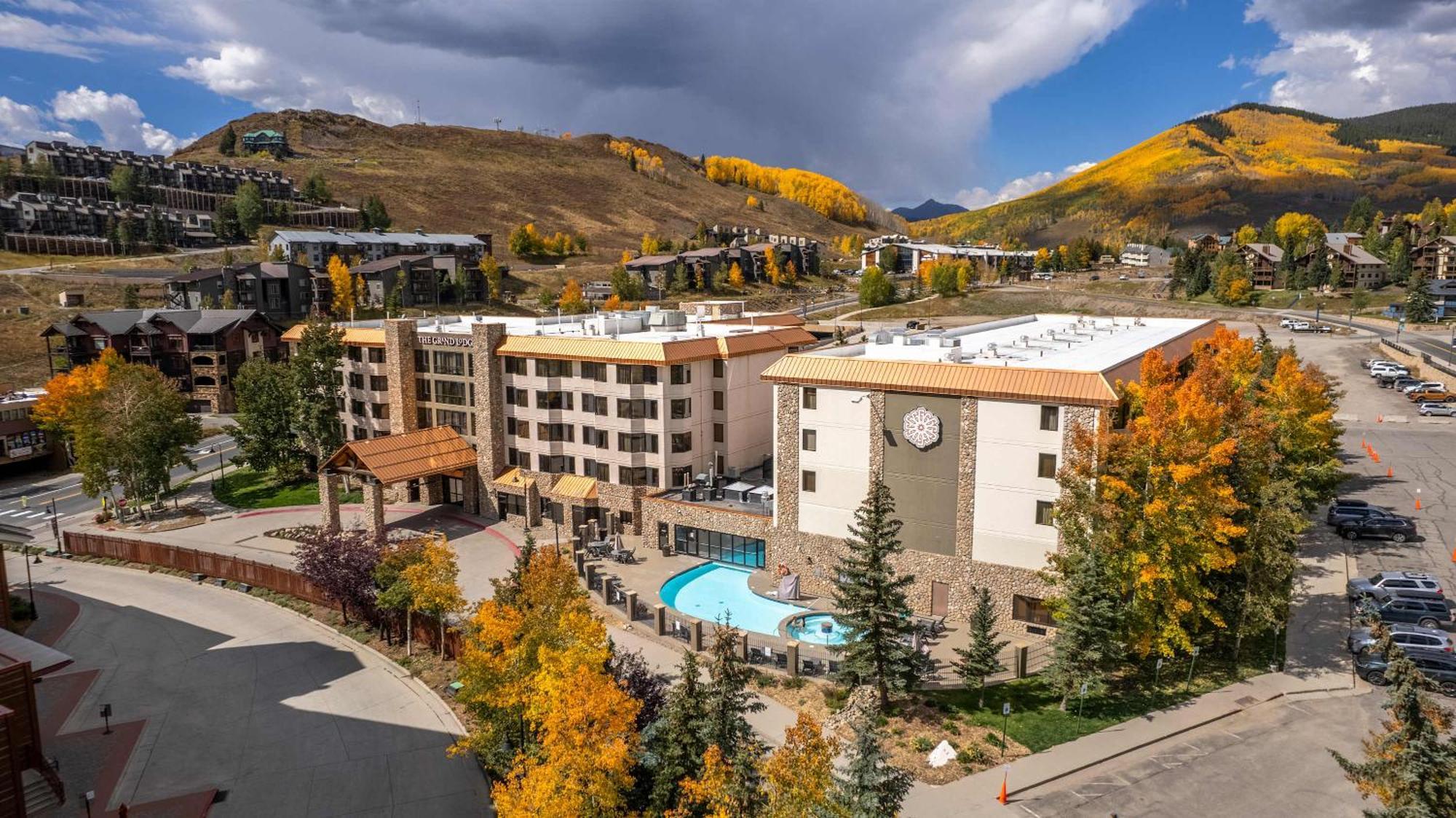 Studio 211 - Perfect Location With Pool And Hot Tub Crested Butte Exterior foto